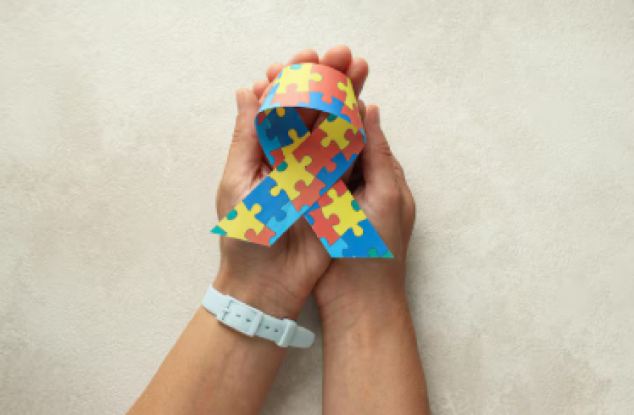 Sistema fragmentado no diagnóstico priva oportunidades de autistas, apontam especialistas